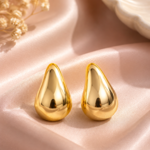 Luna studs